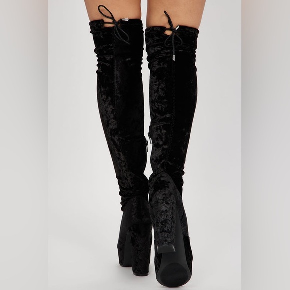 Black Velvet Over-the-knee Boots - Picture 4 of 4